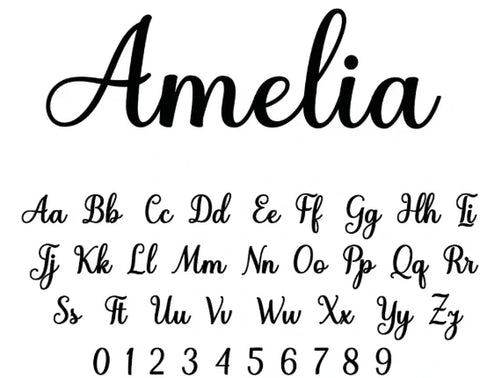 Police Amelia pour le collier prénom personnalisé